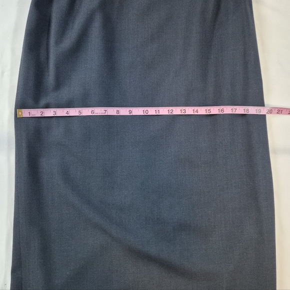 ​Kasper A.S.L. Petite 100% Wool Skirt Suit Set - Navy Blue - 14P - Picture 7 of 14